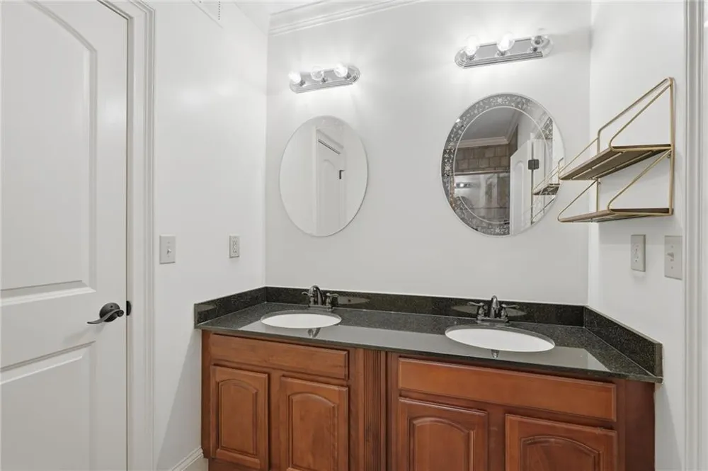 112 Overlook Circle Dawsonville, GA 30534