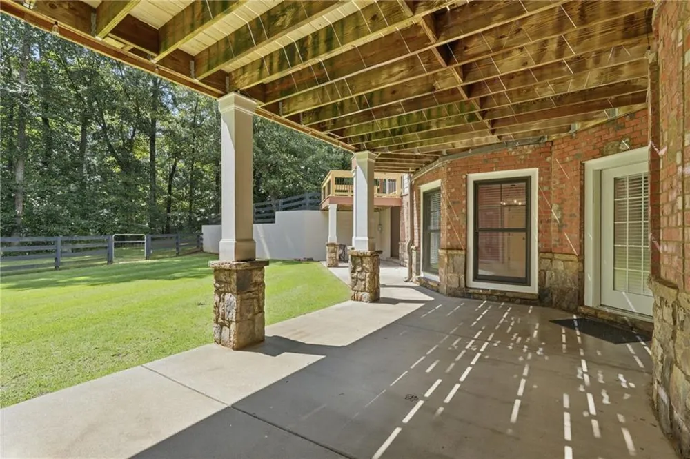 112 Overlook Circle Dawsonville, GA 30534
