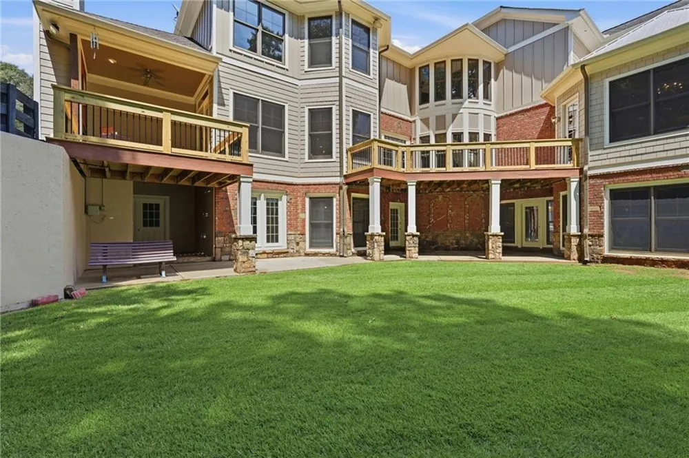 112 Overlook Circle Dawsonville, GA 30534