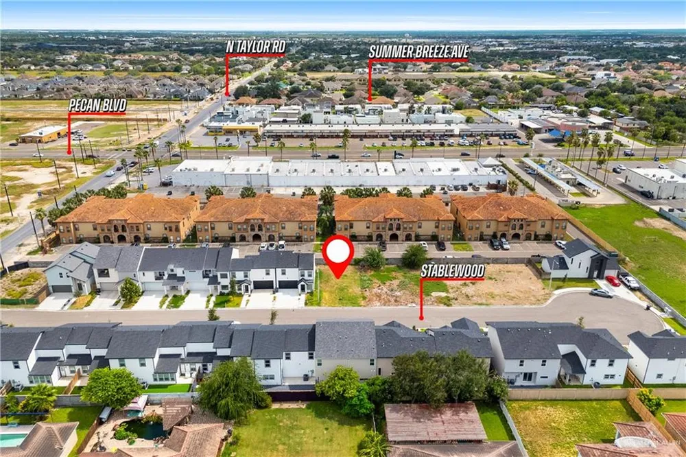 2710 Stablewood Mission, TX 78572