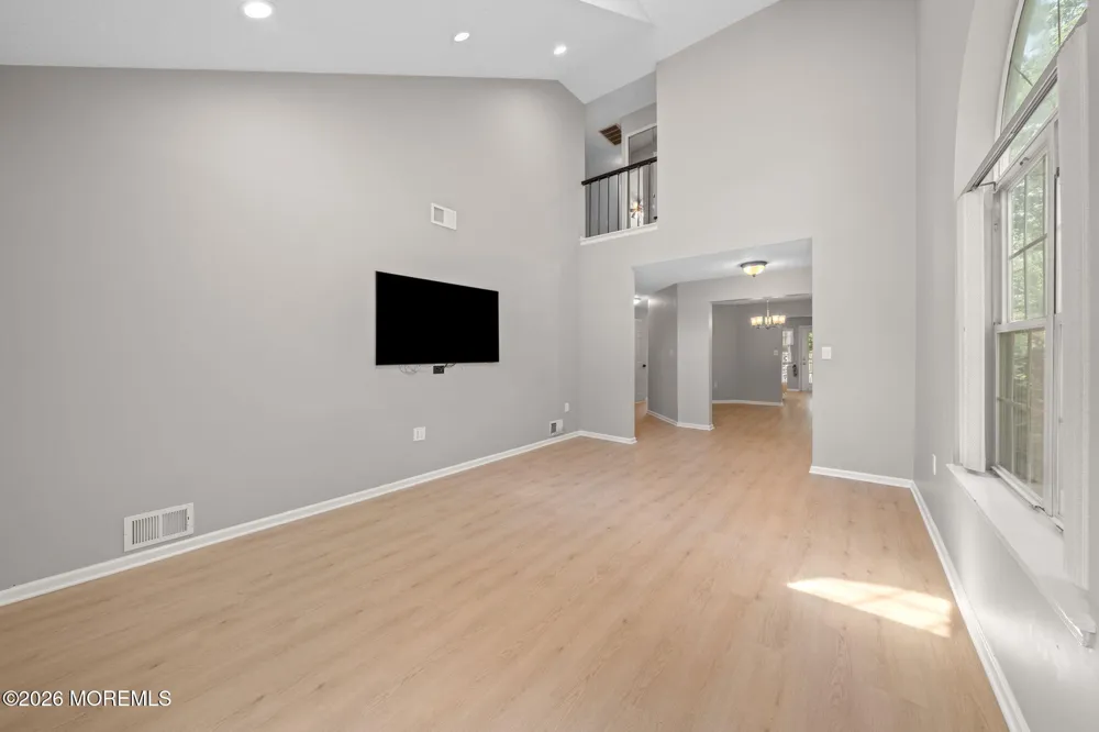 43 Sapphire Lane #418 Franklin, NJ 08823