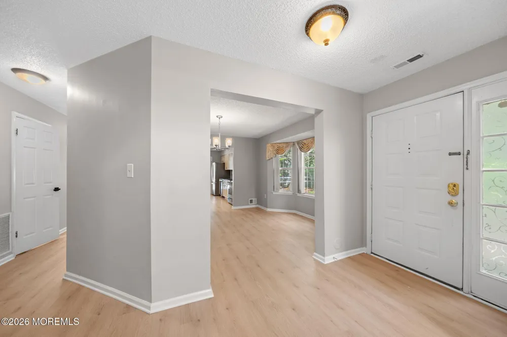 43 Sapphire Lane #418 Franklin, NJ 08823