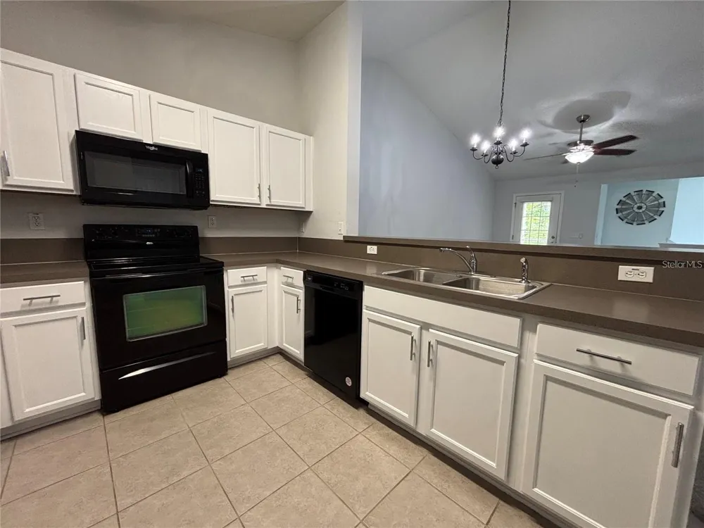 575 OAKLEAF PLANTATION PARKWAY #515 Orange Park, FL 32065