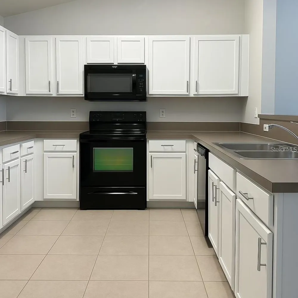 575 OAKLEAF PLANTATION PARKWAY #515 Orange Park, FL 32065