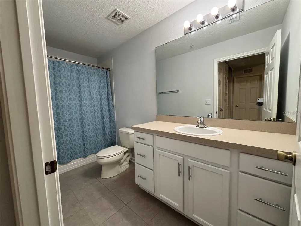 575 OAKLEAF PLANTATION PARKWAY #515 Orange Park, FL 32065