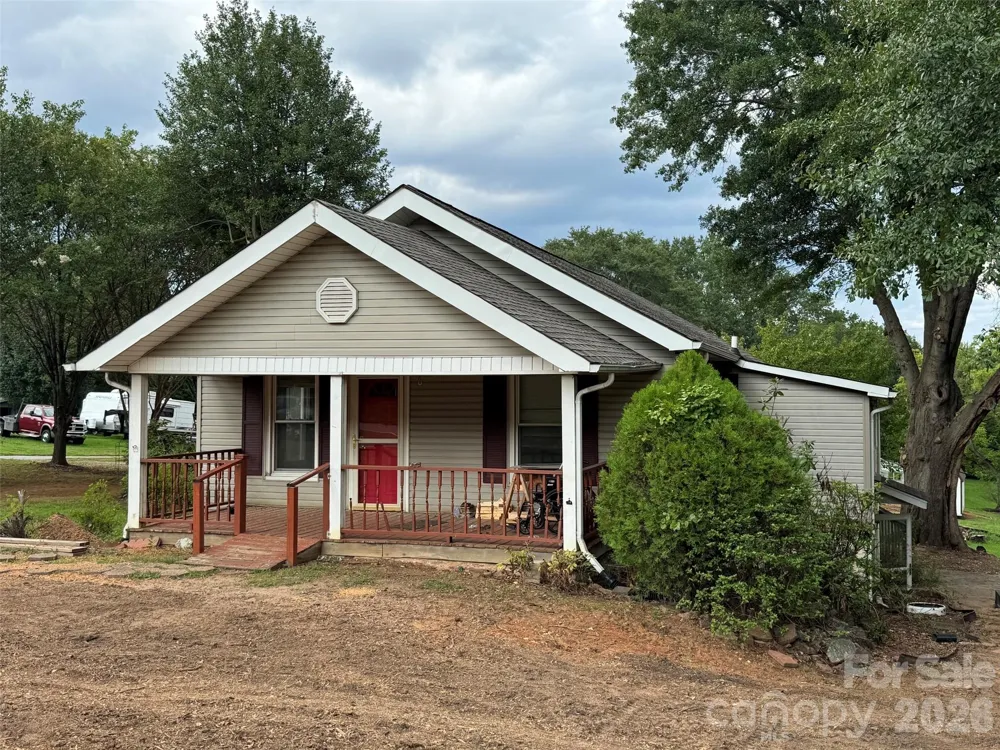 509 21st Street SE Hickory, NC 28602
