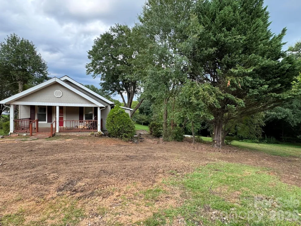 509 21st Street SE Hickory, NC 28602