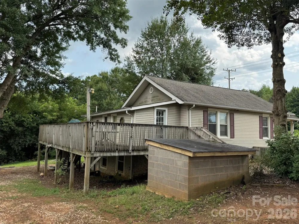 509 21st Street SE Hickory, NC 28602
