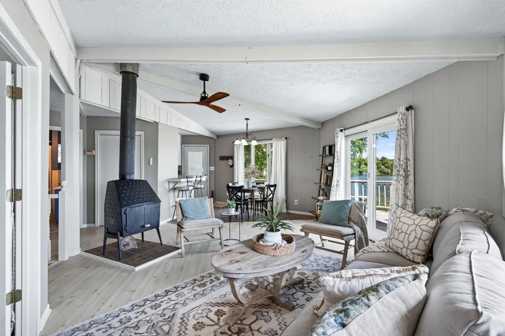 1794 Lawrence Circle NW Annandale, MN 55302
