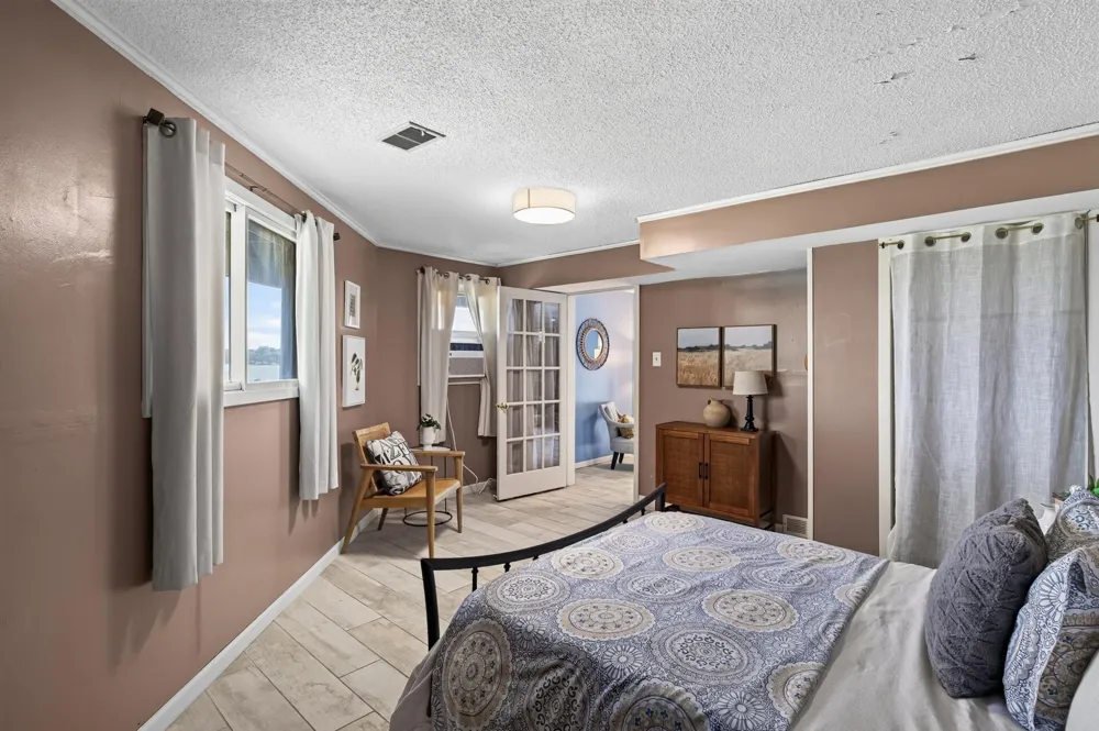 1794 Lawrence Circle NW Annandale, MN 55302
