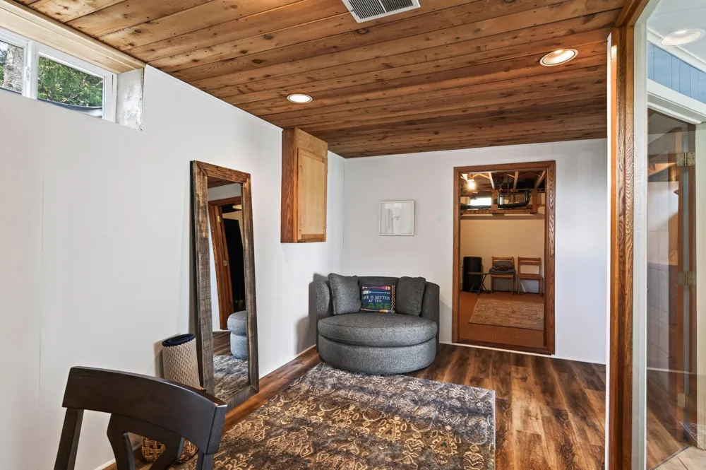 1794 Lawrence Circle NW Annandale, MN 55302