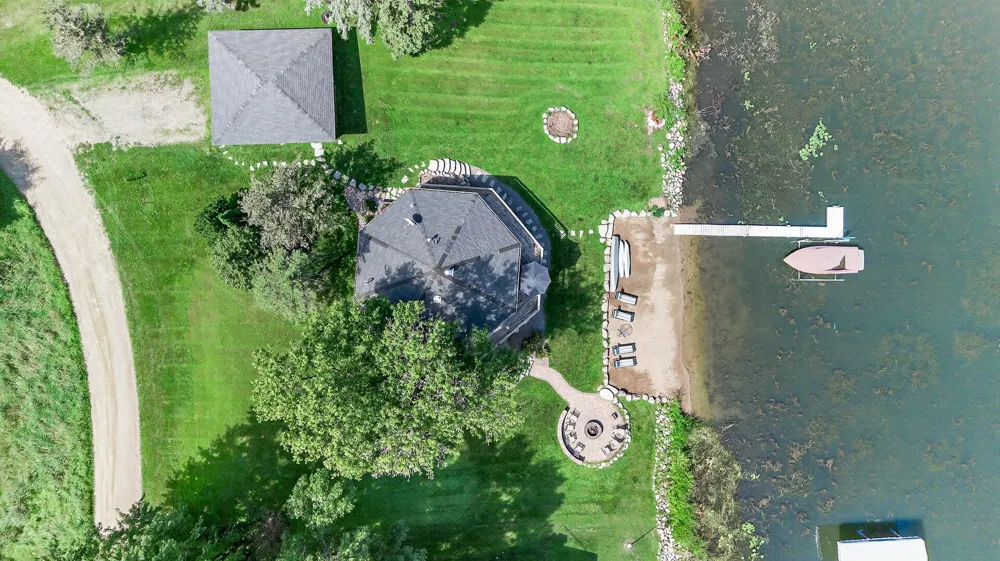 1794 Lawrence Circle NW Annandale, MN 55302