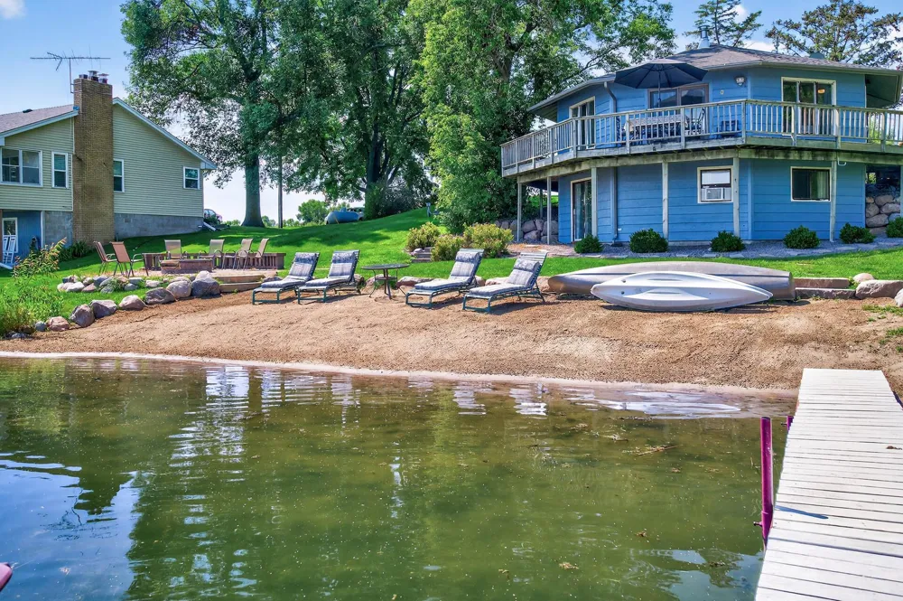 1794 Lawrence Circle NW Annandale, MN 55302