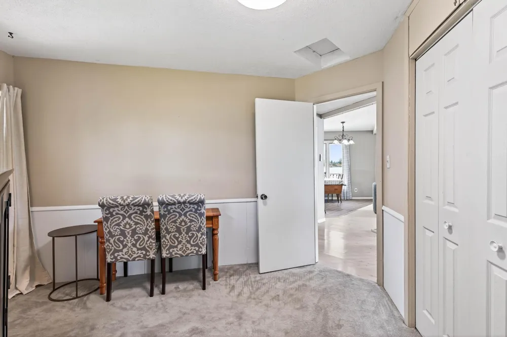 1794 Lawrence Circle NW Annandale, MN 55302