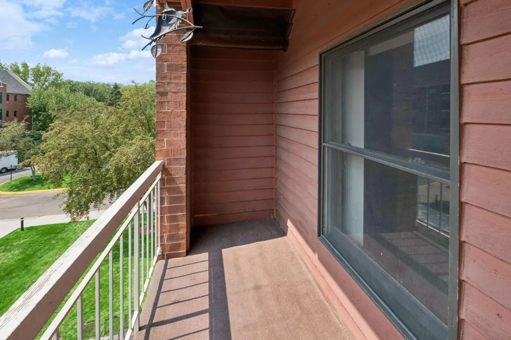 500 County Road B W #235 Roseville, MN 55113