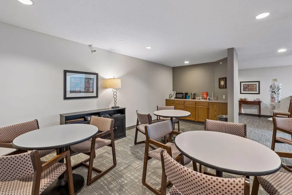 500 County Road B W #235 Roseville, MN 55113