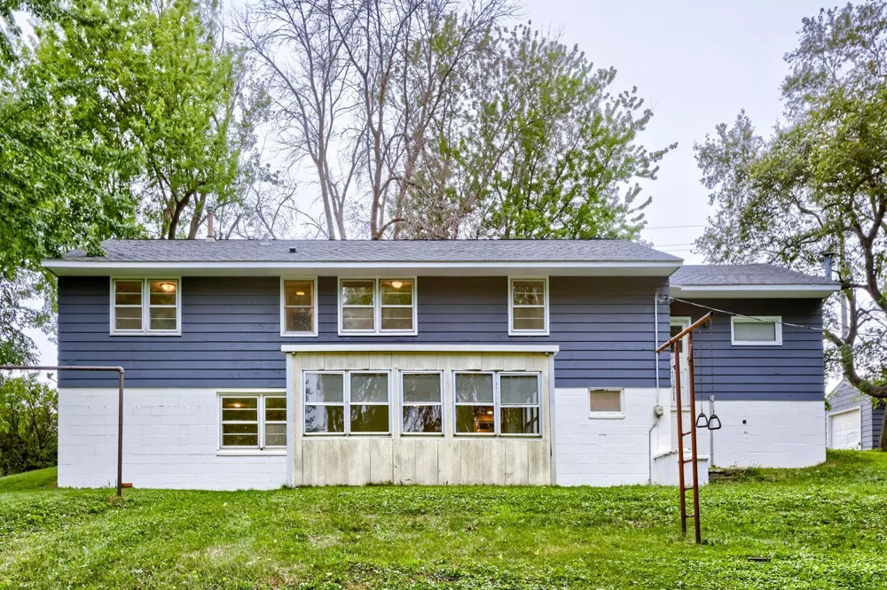 19293 Forest Boulevard Forest Lake, MN 55025