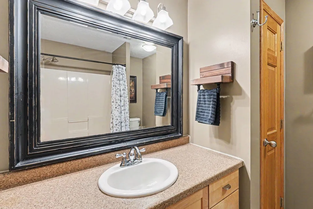 1121 245th Street Dresser, WI 54009
