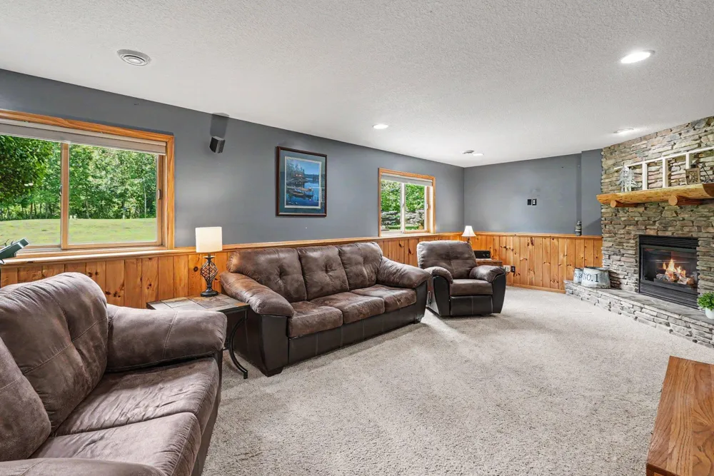 1121 245th Street Dresser, WI 54009