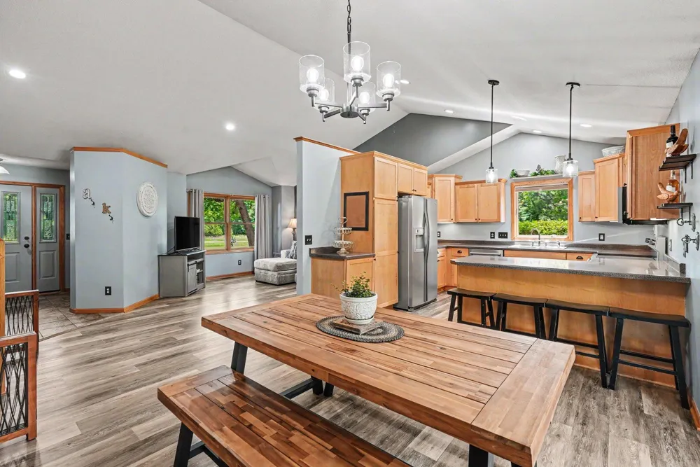1121 245th Street Dresser, WI 54009