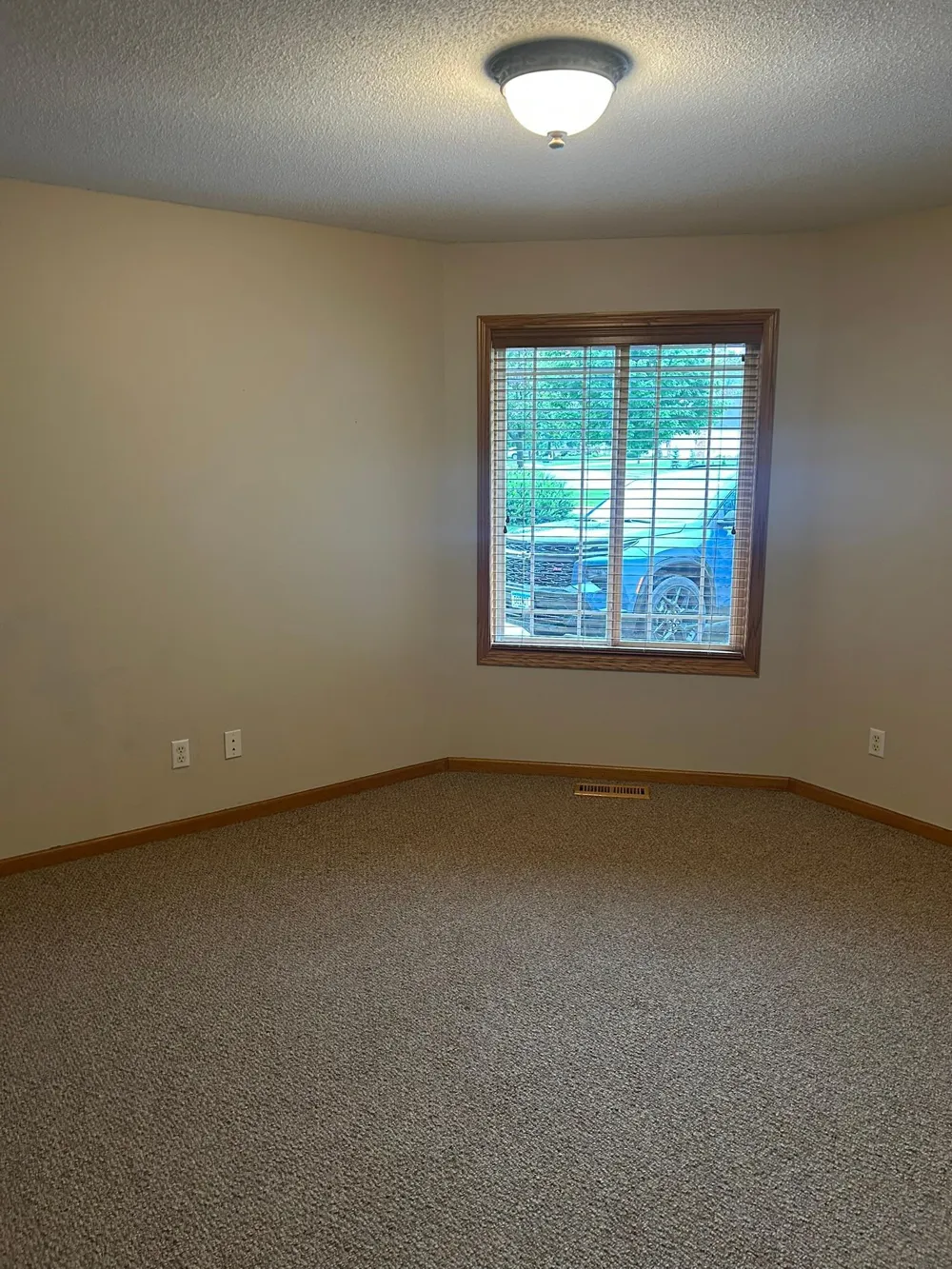 3310 Eagle Ridge Drive W Willmar, MN 56201