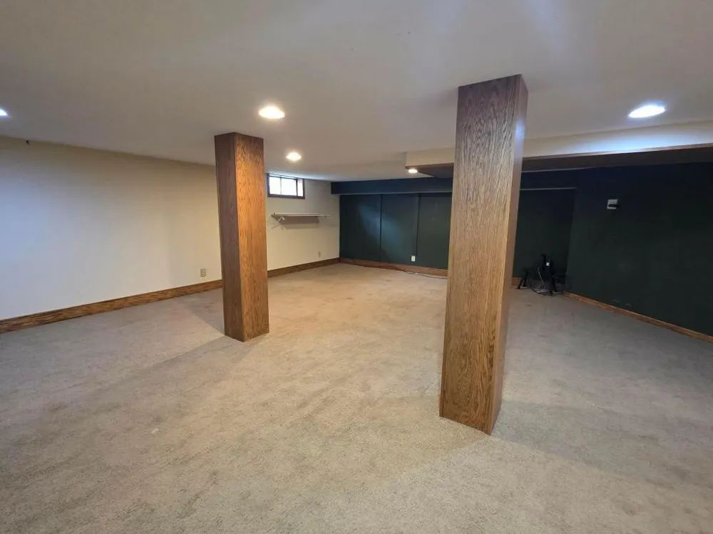 1233 8th Avenue NE Brainerd, MN 56401