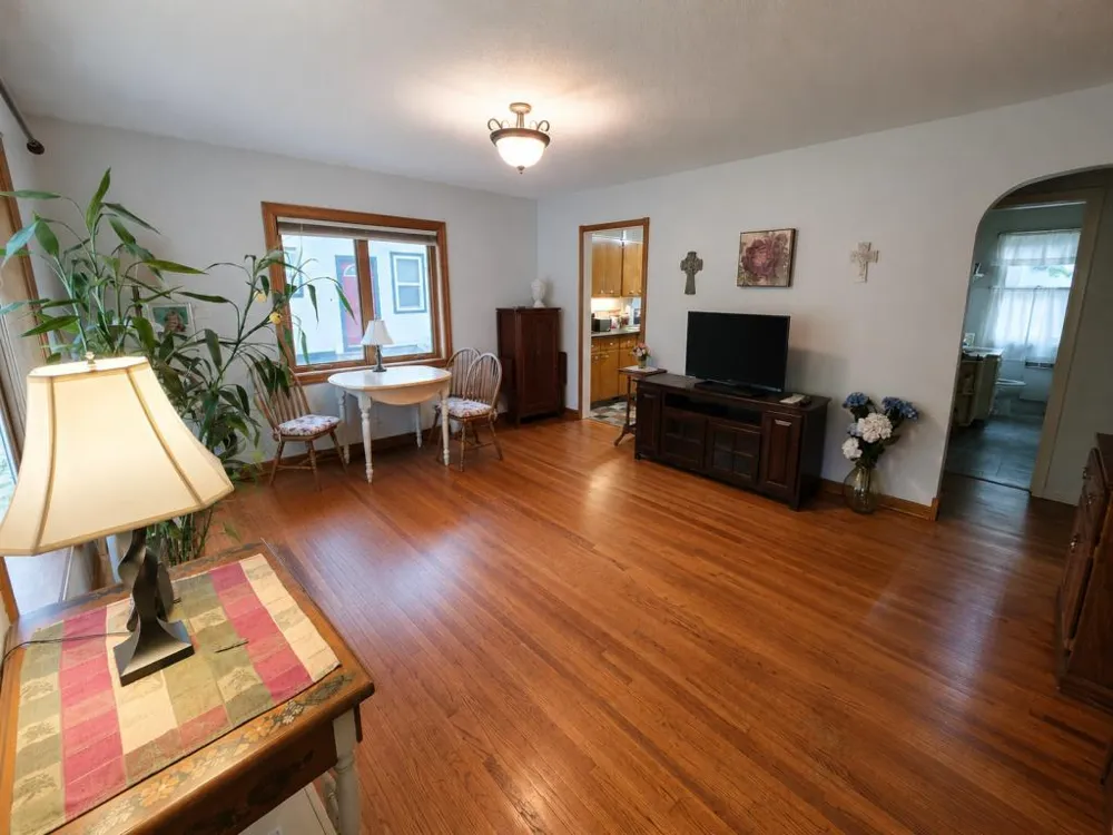 1233 8th Avenue NE Brainerd, MN 56401