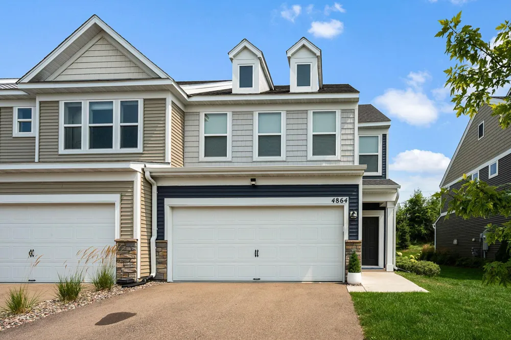 4864 Avery Court Eagan, MN 55123