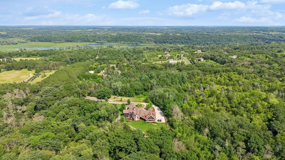 12870 Saint Croix Trail Stillwater, MN 55082