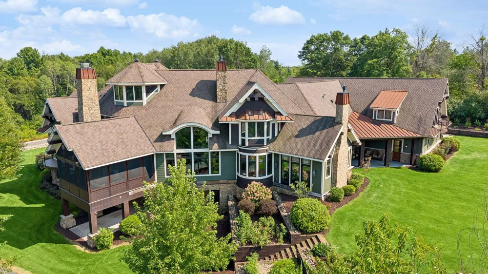 12870 Saint Croix Trail Stillwater, MN 55082