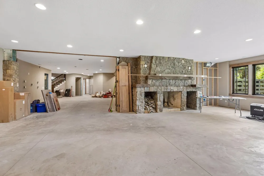 12870 Saint Croix Trail Stillwater, MN 55082