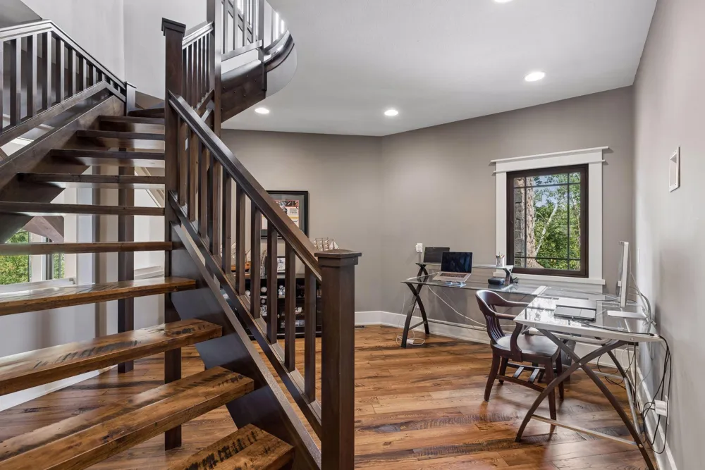 12870 Saint Croix Trail Stillwater, MN 55082