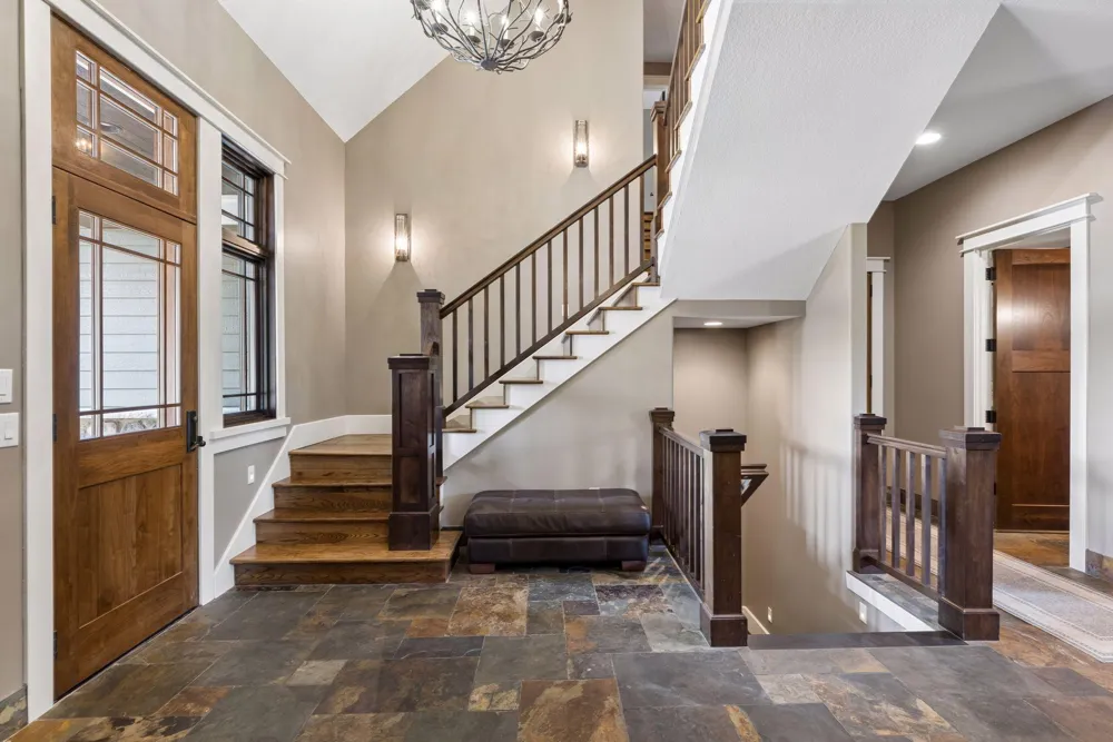 12870 Saint Croix Trail Stillwater, MN 55082