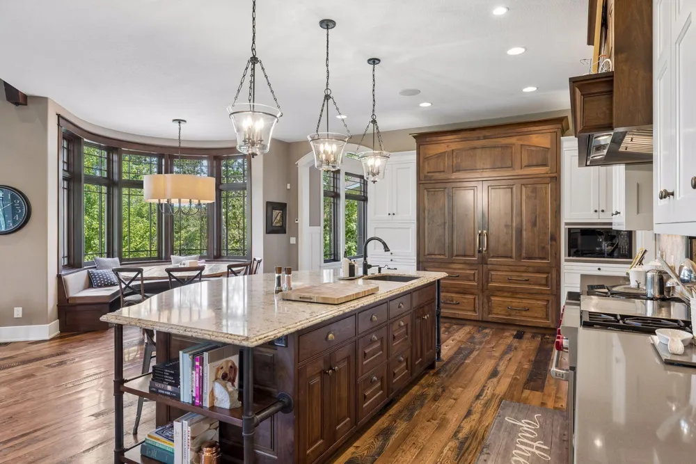 12870 Saint Croix Trail Stillwater, MN 55082