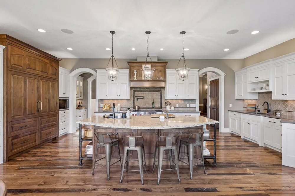 12870 Saint Croix Trail Stillwater, MN 55082