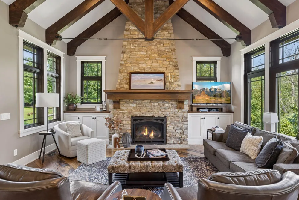 12870 Saint Croix Trail Stillwater, MN 55082