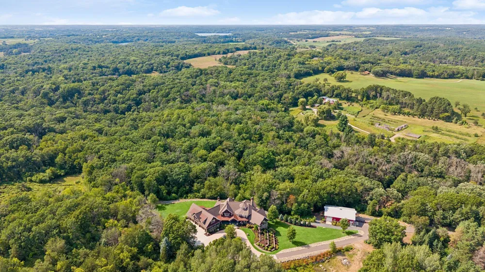 12870 Saint Croix Trail Stillwater, MN 55082