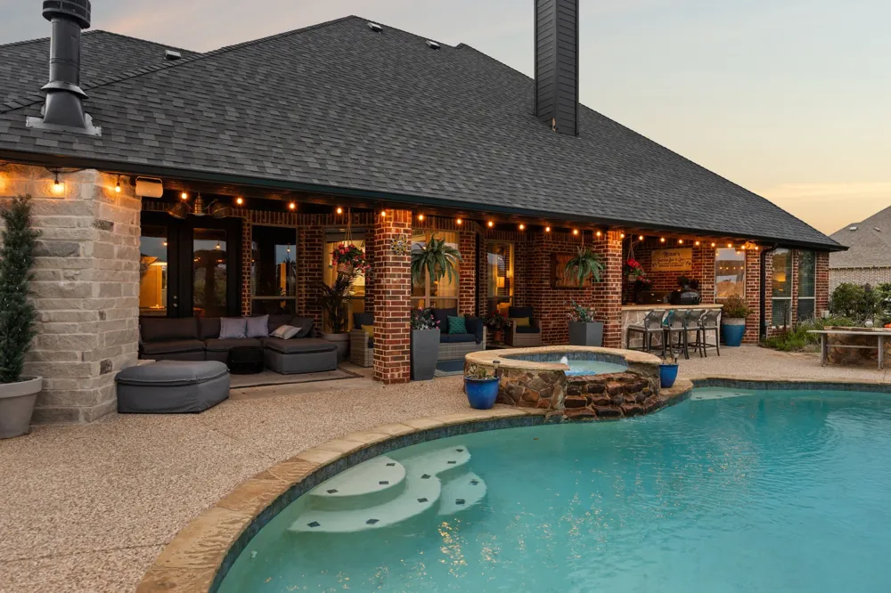 2585 Wincrest Drive Rockwall, TX 75032