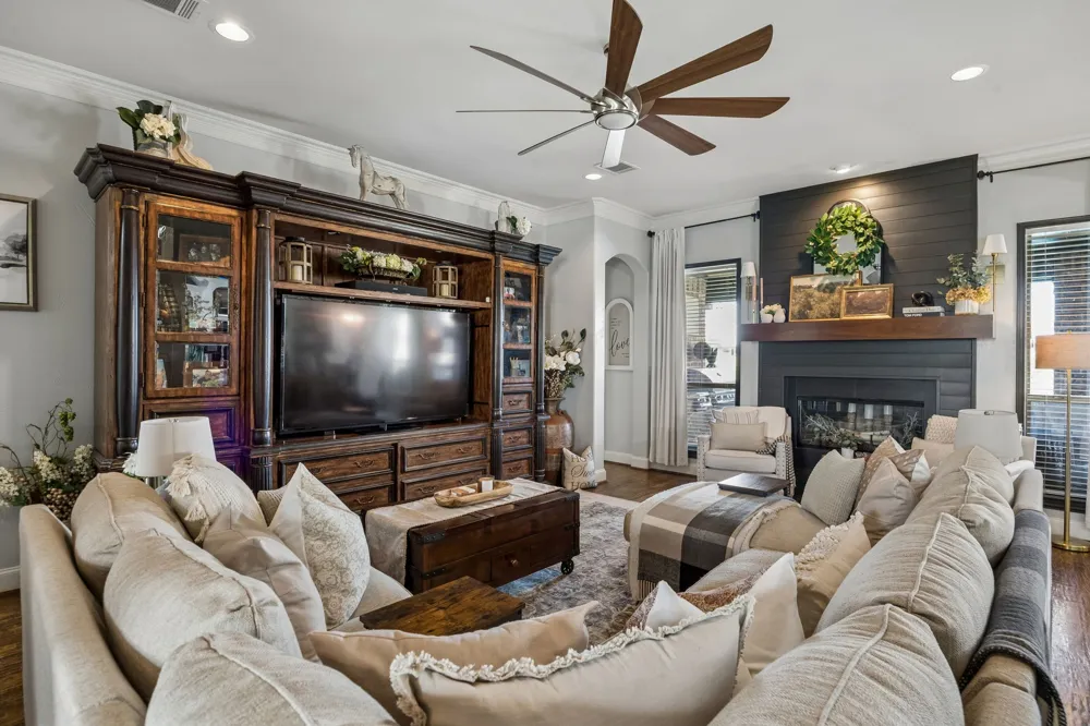 2585 Wincrest Drive Rockwall, TX 75032