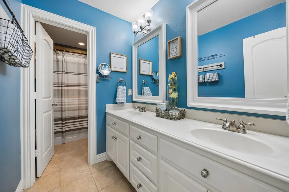 2585 Wincrest Drive Rockwall, TX 75032