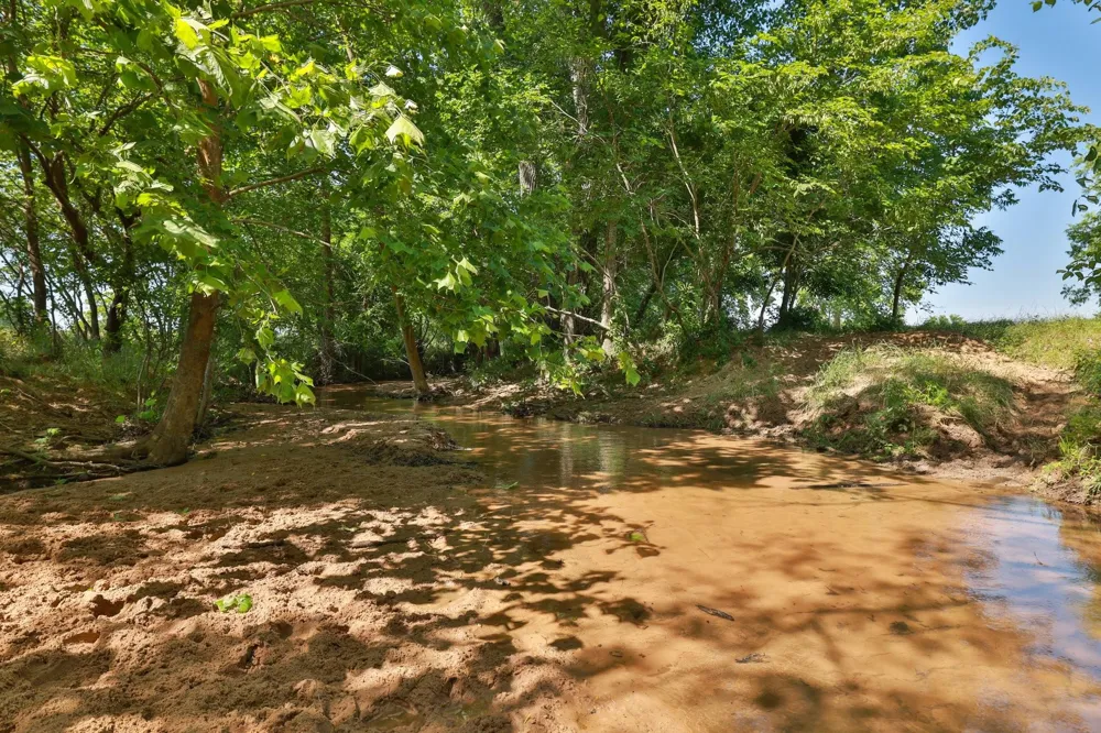 10 Cr 305 Road Navasota, TX 77868