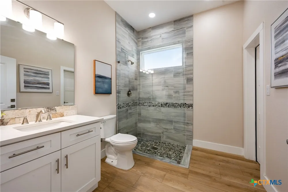 2010 Hoffmann Lane New Braunfels, TX 78132