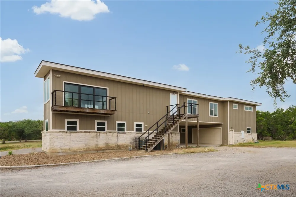 2010 Hoffmann Lane New Braunfels, TX 78132