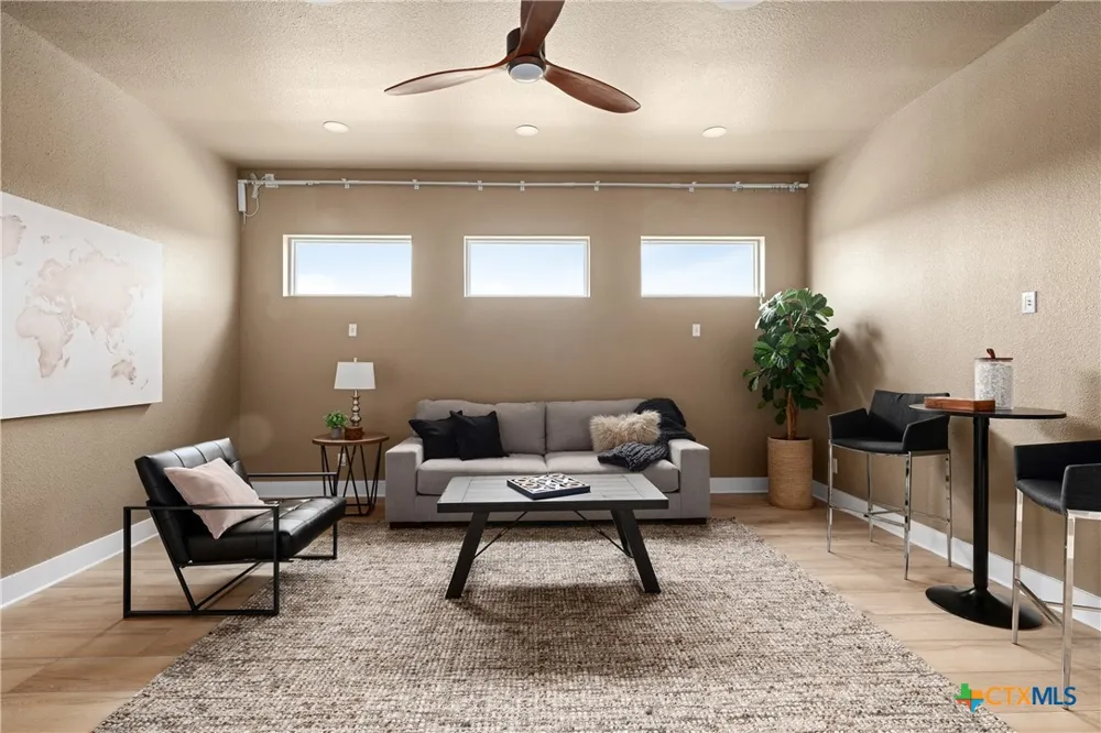 2010 Hoffmann Lane New Braunfels, TX 78132