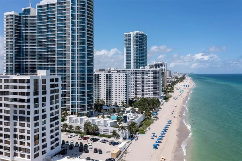3505 S Ocean Drive #203 Hollywood, FL 33019