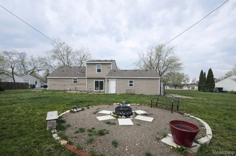 30155 Fort Road Brownstown Charter Township, MI 48173