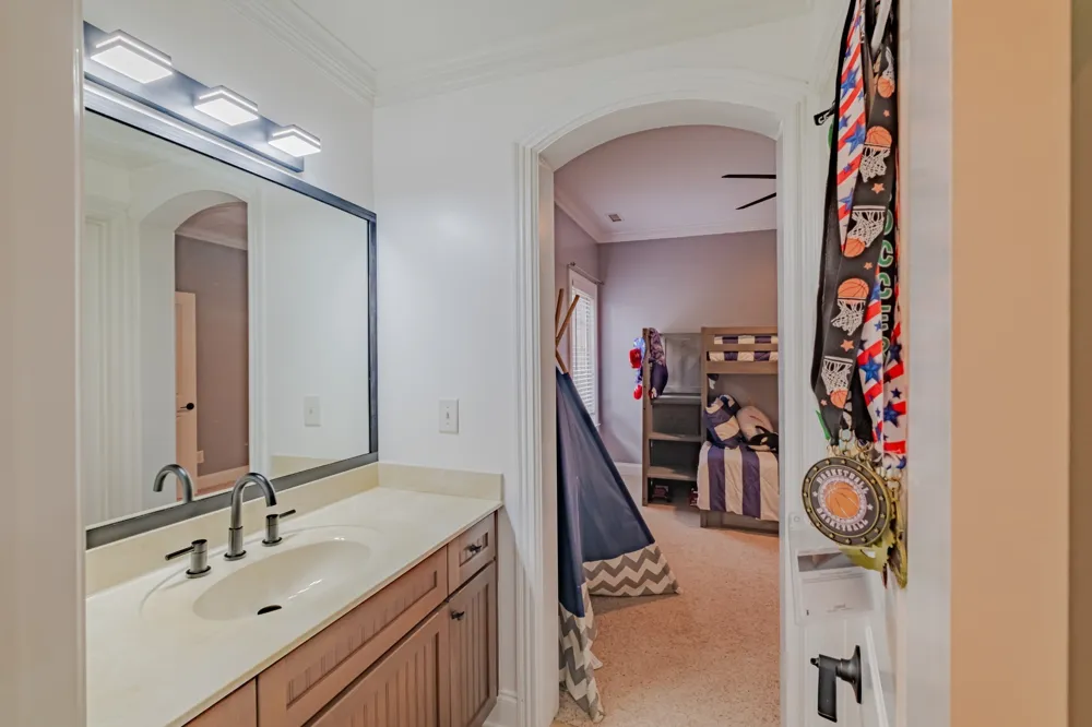 356 Ridgecrest Dr Winchester, TN 37398