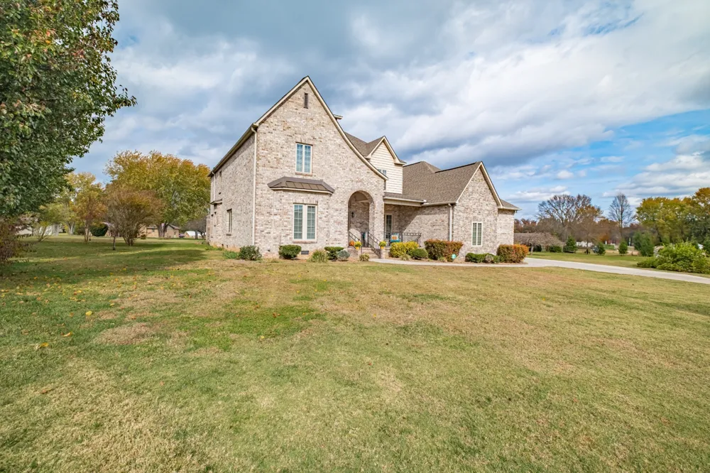 356 Ridgecrest Dr Winchester, TN 37398