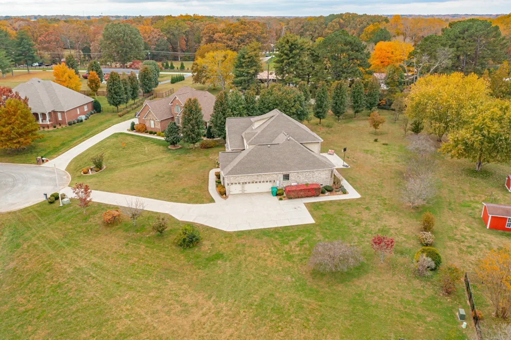 356 Ridgecrest Dr Winchester, TN 37398