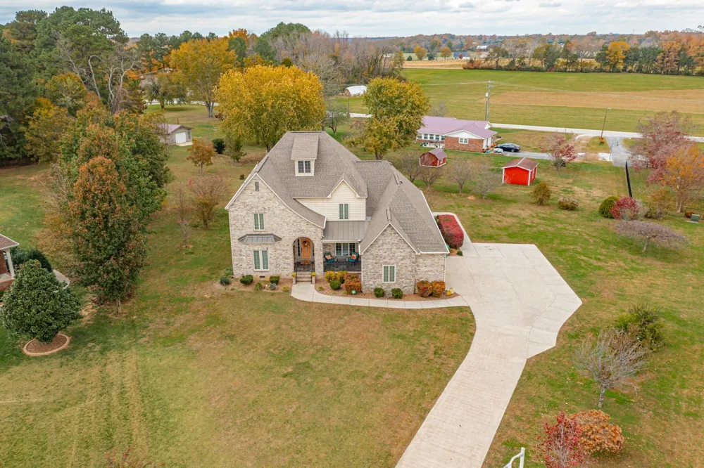 356 Ridgecrest Dr Winchester, TN 37398